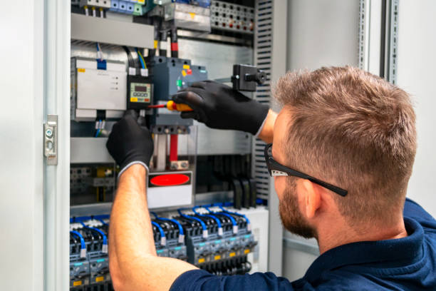 Best Licensed Electrician  in Butler, OH